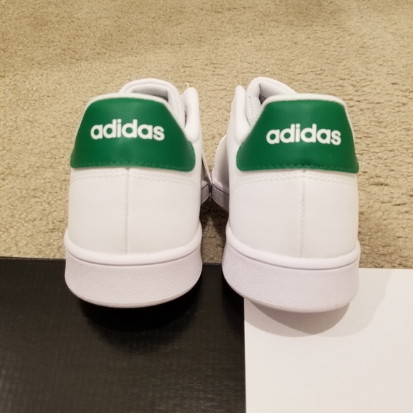 Adidas Advantage Shoes big kids size 6 women siz - Picture 3 of 8